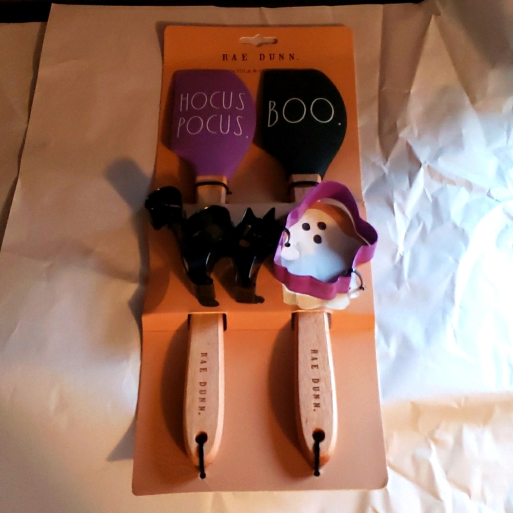 Rae Dunn Spatula Set